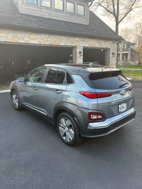 Silver 2019 Hyundai KONA EV SEL