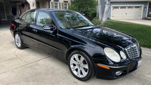 Black 2009 Mercedes-Benz E-Class E 350 4MATIC