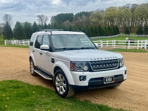 White 2015 Land Rover LR4 HSE