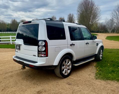 White 2015 Land Rover LR4 HSE