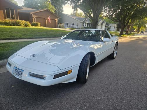 1996 Chevrolet Corvette Base