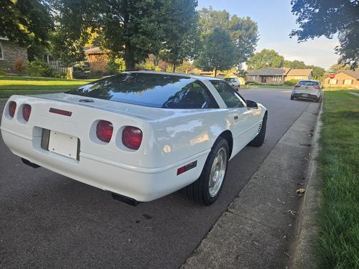 1996 Chevrolet Corvette Base