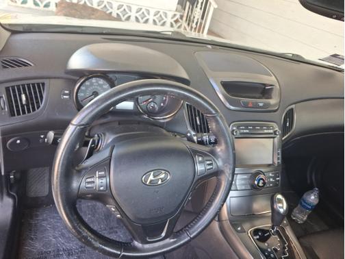 Gray 2011 Hyundai Genesis Coupe 3.8 Grand Touring