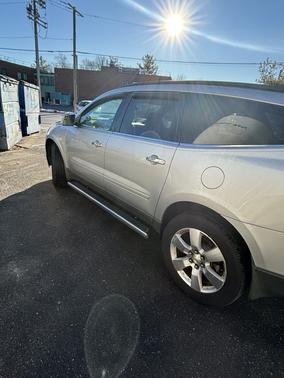 2011 Chevrolet Traverse LT