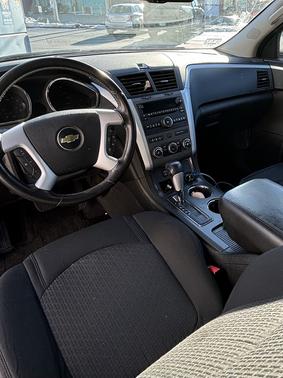 2011 Chevrolet Traverse LT