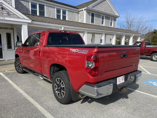2014 Toyota Tundra SR5