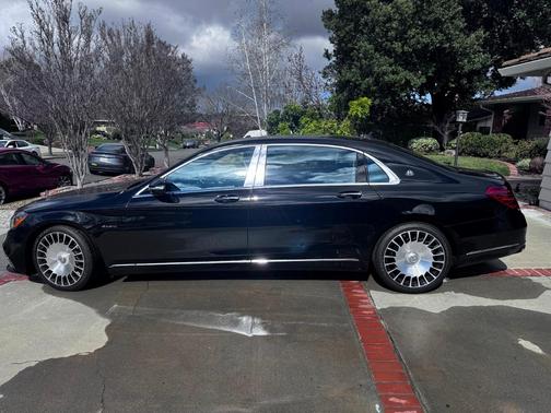 Black 2019 Mercedes-Benz Maybach S 560 4MATIC