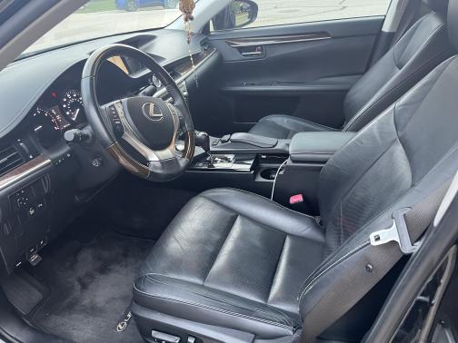 2015 Lexus ES 350 Base