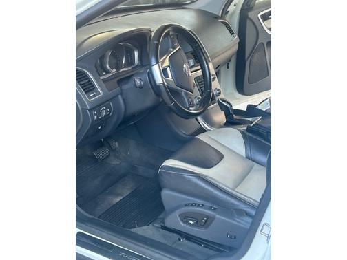 2017 Volvo XC60 T5 Dynamic