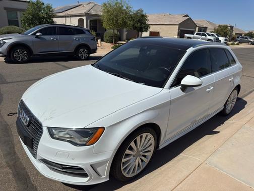 2016 Audi A3 e-tron 1.4T Premium