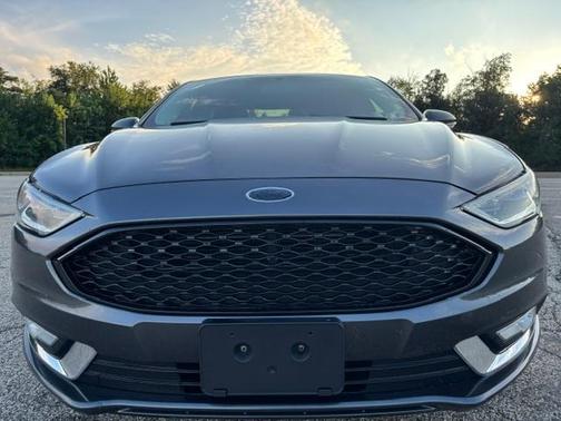 Gray 2018 Ford Fusion Titanium
