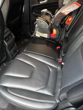 Silver 2019 Ford Edge Titanium