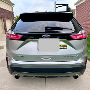 Silver 2019 Ford Edge Titanium