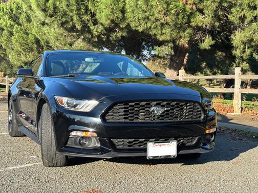 2017 Ford Mustang EcoBoost