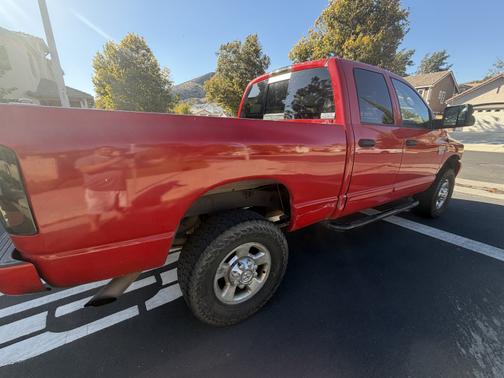 2007 Dodge Ram 2500 SLT Quad Cab
