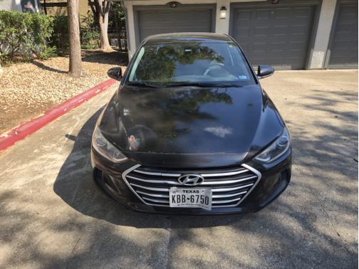 2018 Hyundai ELANTRA SE