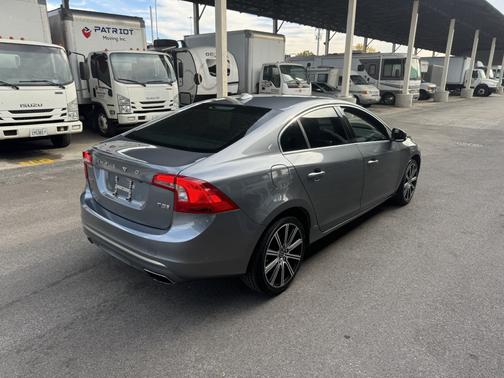 2017 Volvo S60 Inscription T5