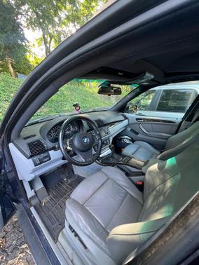 Blue 2006 BMW X5 4.4i