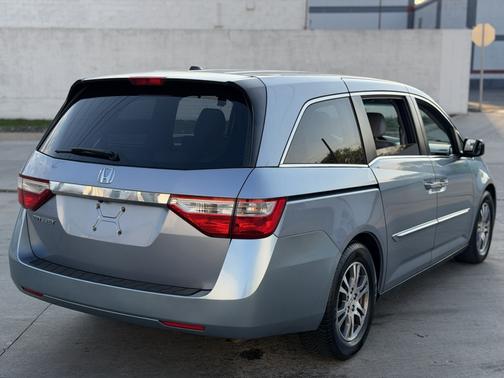 Blue 2012 Honda Odyssey EX-L
