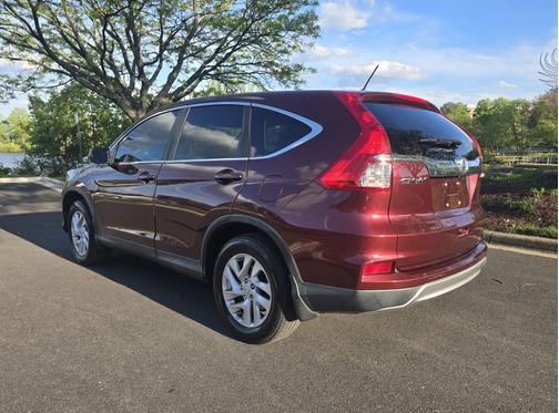 Red 2015 Honda CR-V EX