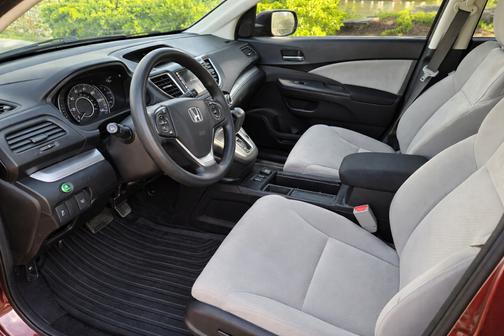 Red 2015 Honda CR-V EX