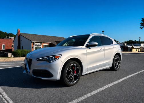 White 2020 Alfa Romeo Stelvio Ti