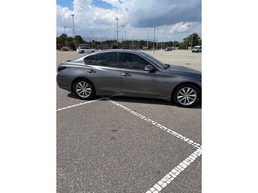 2014 INFINITI Q50 Premium