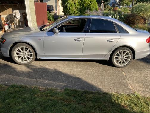 Photo 1 of 18 of 2016 Audi A4 2.0T Premium