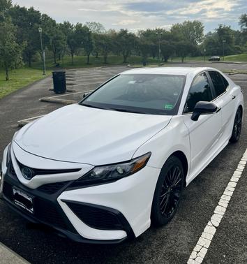 2022 Toyota Camry Hybrid Nightshade