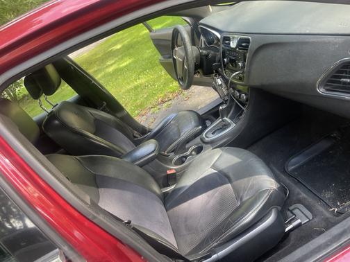 Red 2013 Chrysler 200 Limited