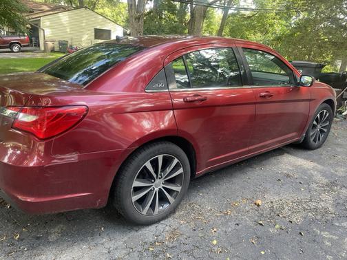 Red 2013 Chrysler 200 Limited
