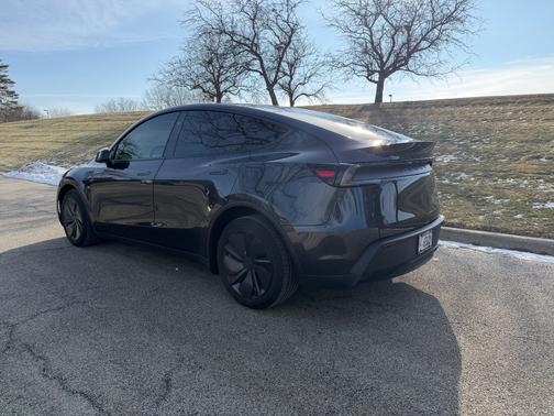 2026 Tesla Model Y Premium AWD