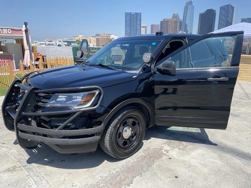 Black 2016 Ford Utility Police Interceptor Base