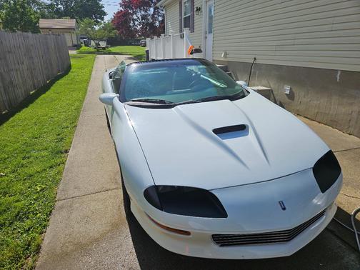 White 1997 Chevrolet Camaro SS