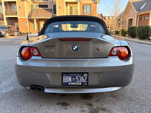 2004 BMW Z4 2.5i