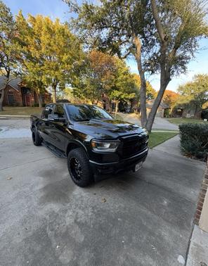 Black 2019 RAM 1500 Laramie