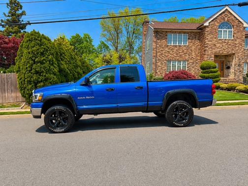 Blue 2007 Dodge Ram 1500 SLT Quad Cab