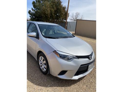 Photo 3 of 6 of 2014 Toyota Corolla LE