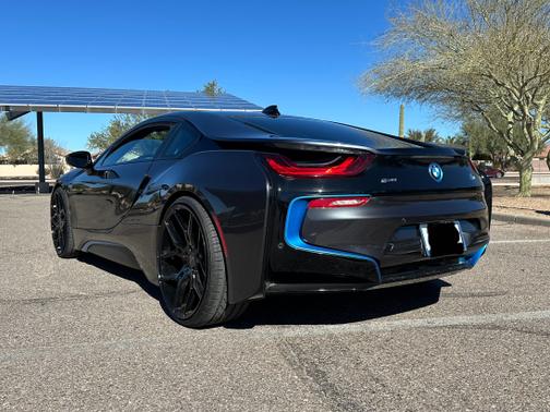 2015 BMW i8 Base