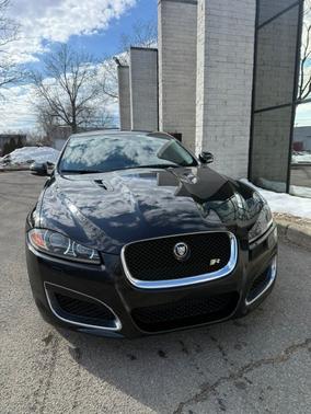 2013 Jaguar XF R