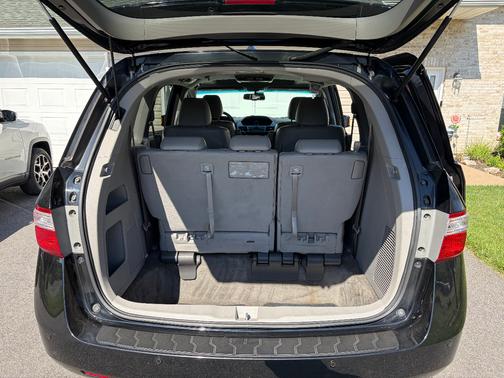 Black 2011 Honda Odyssey Touring