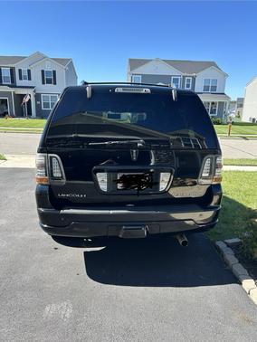 Black 2006 Lincoln Navigator Ultimate