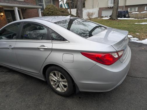 Silver 2013 Hyundai SONATA GLS