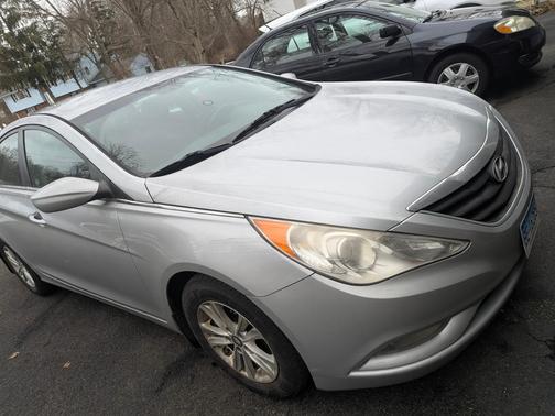 Silver 2013 Hyundai SONATA GLS