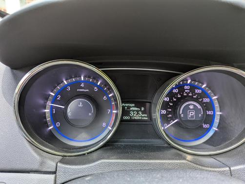 Silver 2013 Hyundai SONATA GLS