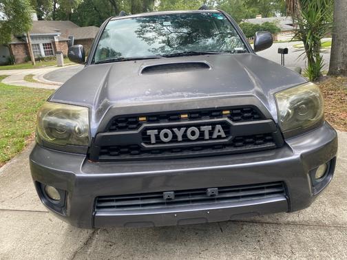 Gray 2007 Toyota 4Runner Sport