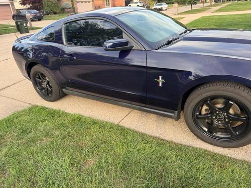 Blue 2011 Ford Mustang V6