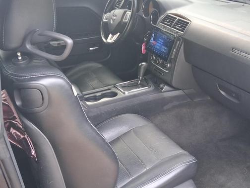 Blue 2011 Dodge Challenger R/T