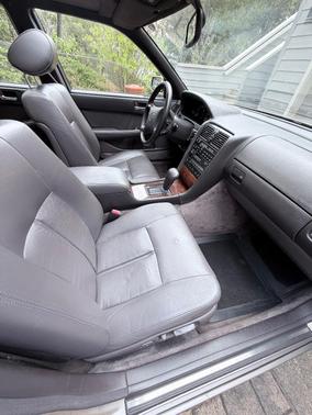 Gold 1994 Lexus LS 400 Base