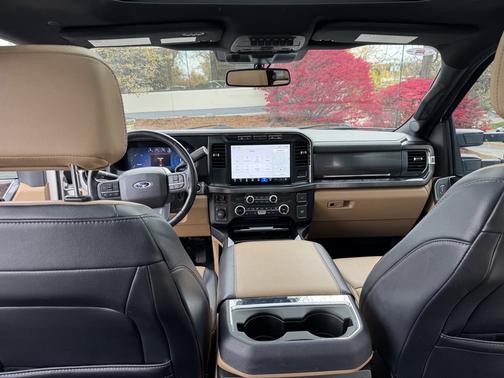 2023 Ford F-350 Lariat